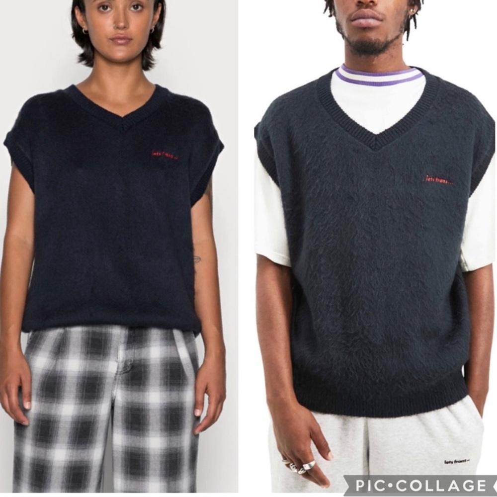 iets frans Urban Outfitters Fluffy Navy Blue Vest , Size M, NWT